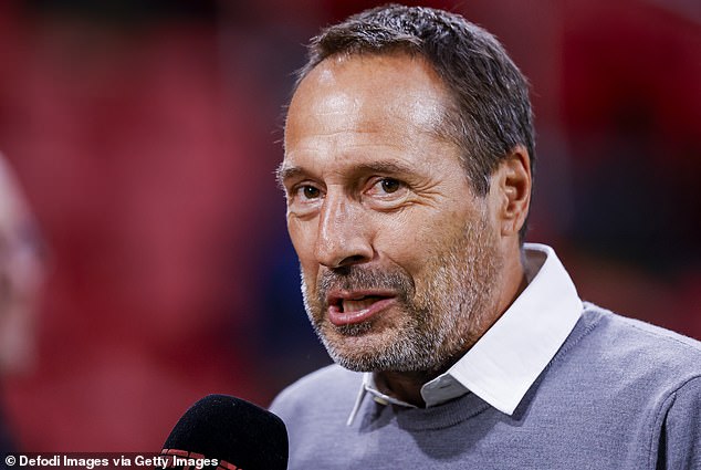 Ajax interim manager John van't Schip confirmed that the club was in negotiations with Henderson