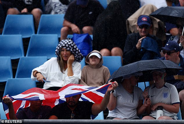 1705558576 353 Cameron Norrie fights back from two sets DOWN to book