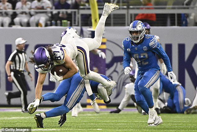 Joseph delivered a similar hit on Christmas Eve, which also tore the ACL of Vikings TE TJ Hockenson