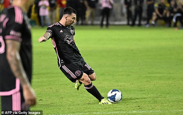 Messi and Miami then played a friendly against the El Salvador national team, which ended 0–0