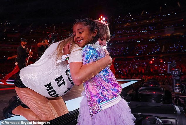 Taylor had a big smile on her face as she walked up to Bianka and the pair also shared a heartwarming hug