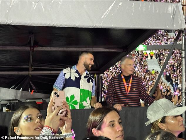 Kelce also met Swift's dad, Scott, at her concert in Buenos Aires