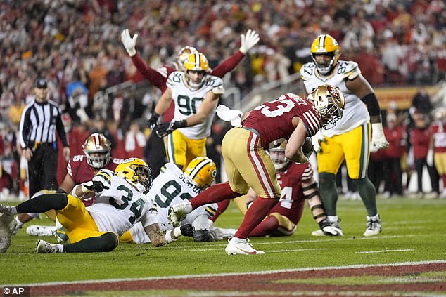 The 49ers had to fight for the win and came from behind to beat the Packers and advance