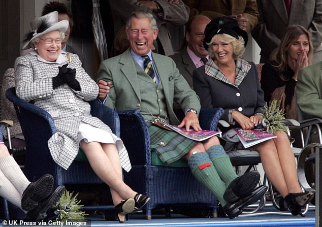 Even the Queen joins in on the infectious laughter, this time at the Braemar Gathering in Scotland in 2006