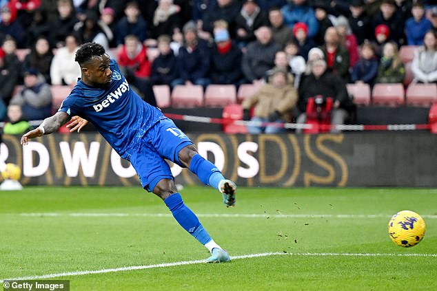 Cornet found the net in the 28th minute to open the scoring for West Ham at Bramall Lane