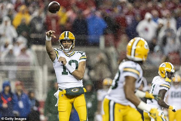 Jordan Love throws a pass to Aaron Jones during Saturday's 24-21 loss at Santa Clara