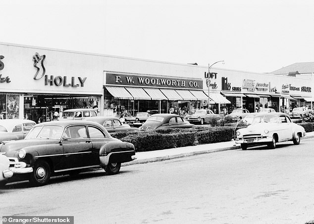 The Levittown Center mall in Long Island, New York, in 1957