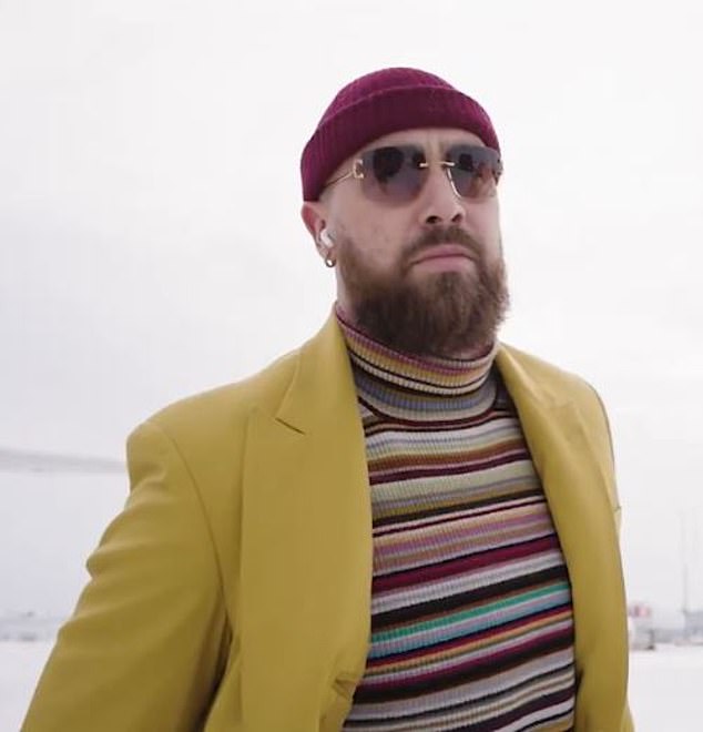 Jason Kelce joked that Travis looked like he was auditioning for a Wes Anderson movie