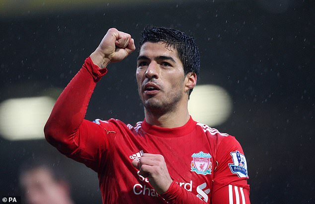 Carragher claimed Luis Suarez is 'the best player' in the pack but 'not the best finisher'