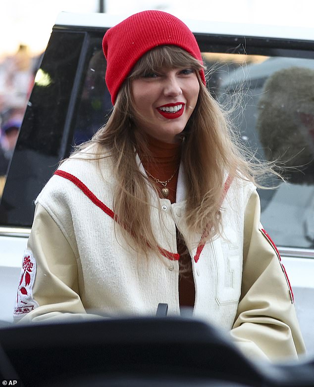 Taylor Swift was on hand to watch the Chiefs beat the Bills in the AFC Divisional round