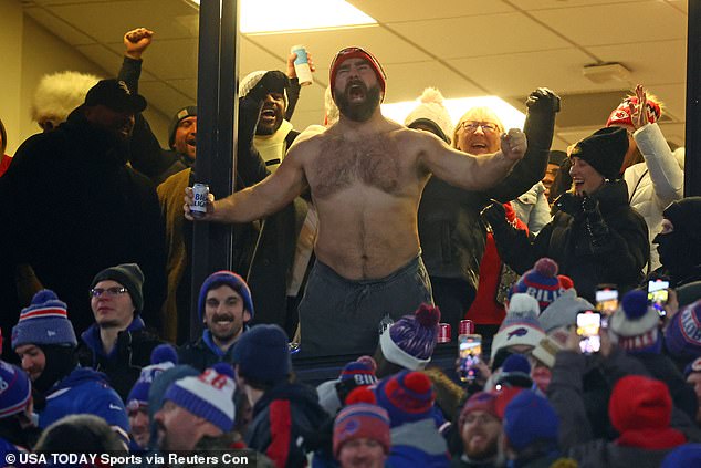 Jason Kelce partly stole the show by drinking beer from the luxury family box shirtless