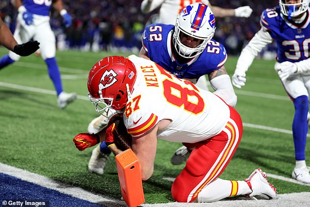 Kelce scored a touchdown by finding the end zone cone and eluding a Buffalo defender