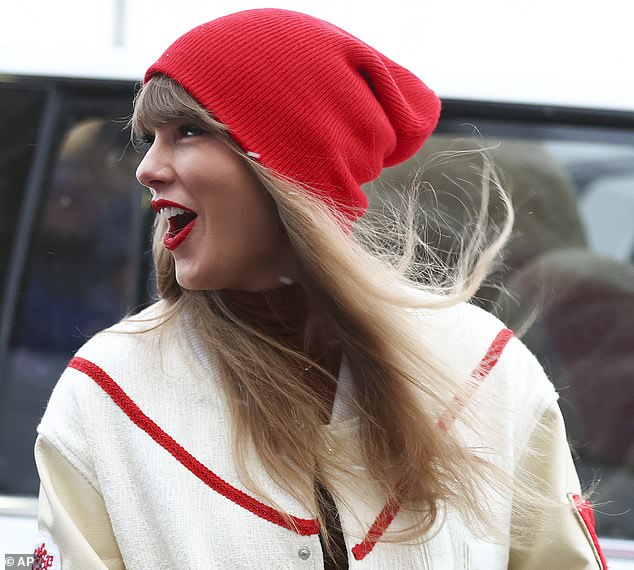 Swift landed in Buffalo via her private jet around 4 p.m. on Sunday and was met on the tarmac by SUVs, a sprinter van and a police escort