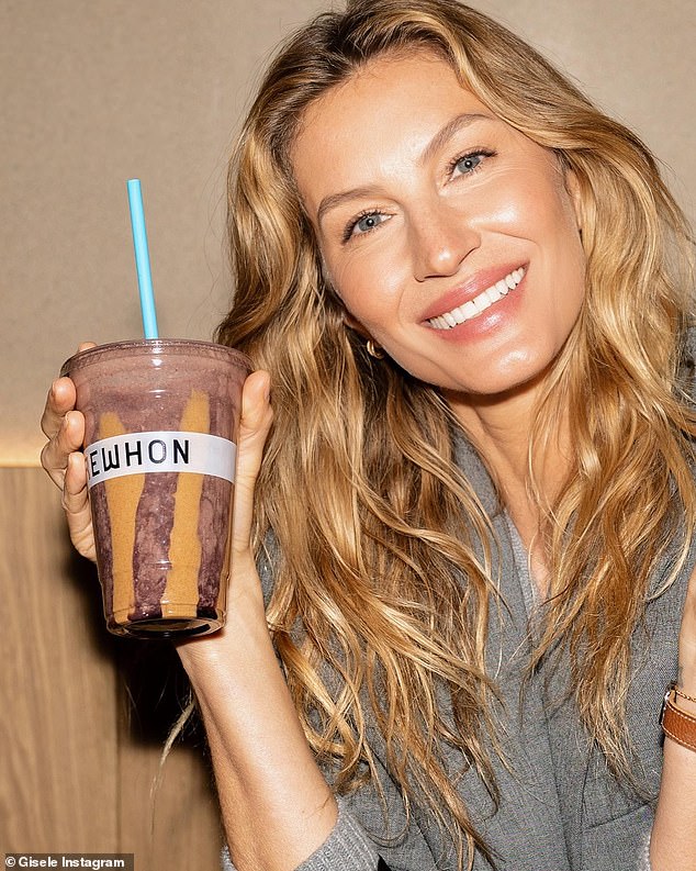 Bundchen helped create a smoothie for the trendy organic market Erewhon.  The price of the drink is a whopping $19, which is much more than the minimum hourly wage in the US.