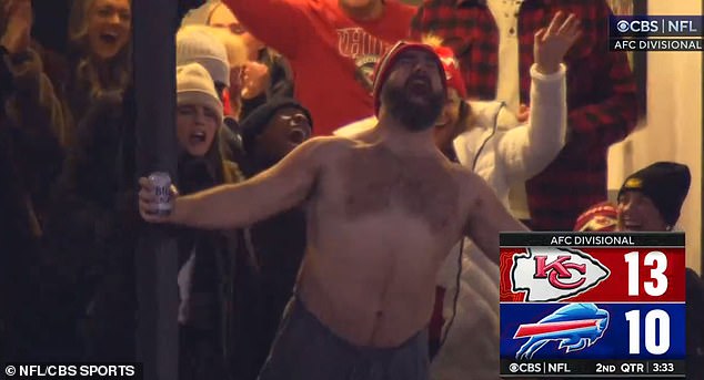 Jason stole the spotlight from Swift with his shirtless, beer-swilling celebration in the second quarter