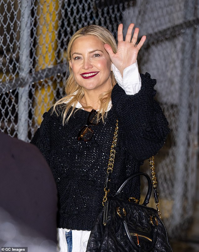 Kate smiled at fans outside the Jimmy Kimmel Live studio in Hollywood