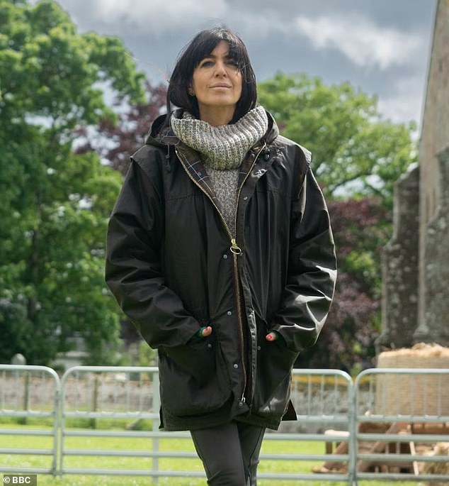 Claudia's barbour and chunky knit green and brown shades wouldn't look out of place on Anne