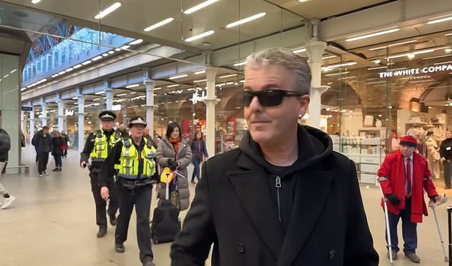 1706053402 698 St Pancras piano is sealed off and guarded after clash