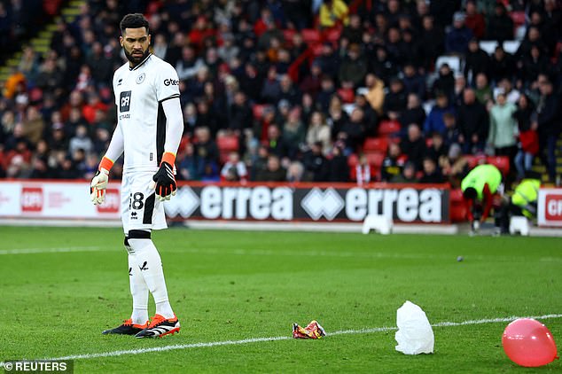 Sheffield United conceded 51 goals with Wes Foderingham between the sticks, the division's worst record