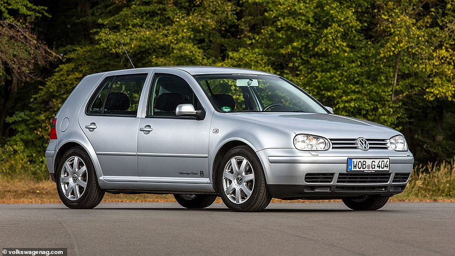 A more prominent C-pillar was the distinguishing feature of the Mk4 Golf.  It also introduced a host of new technologies to make it more attractive to family car buyers.  Nearly 5 million copies were sold