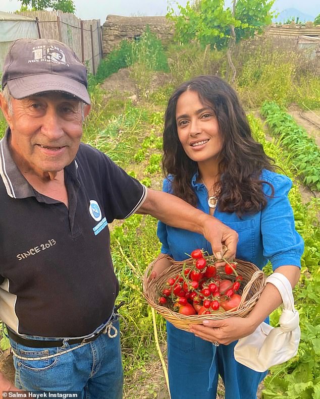 “Grateful for these moments of connection with Mother Nature,” wrote Salma, who shared photos of the farm with her Instagram followers