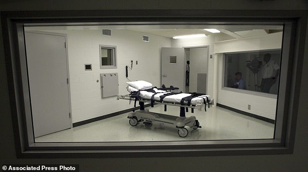 Alabama's lethal injection chamber at Holman Correctional Facility in Atmore is pictured in this Oct. 7, 2002 file photo