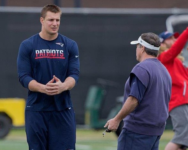 Rob Gronkowski, who also played on Belichick's great Patriots team, is already working on Fox