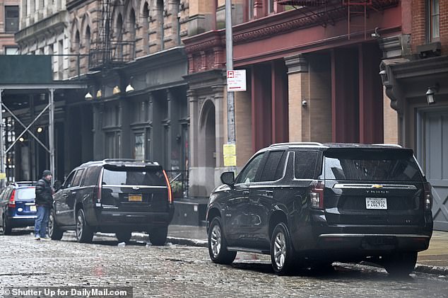 The singer left a rainy Manhattan around noon, three hours before the game started