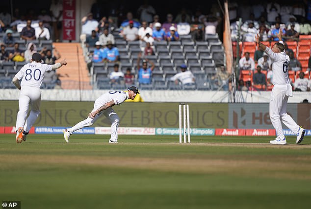 England captain Ben Stokes (C) produced another moment when he teed out Ravindra Jadeja