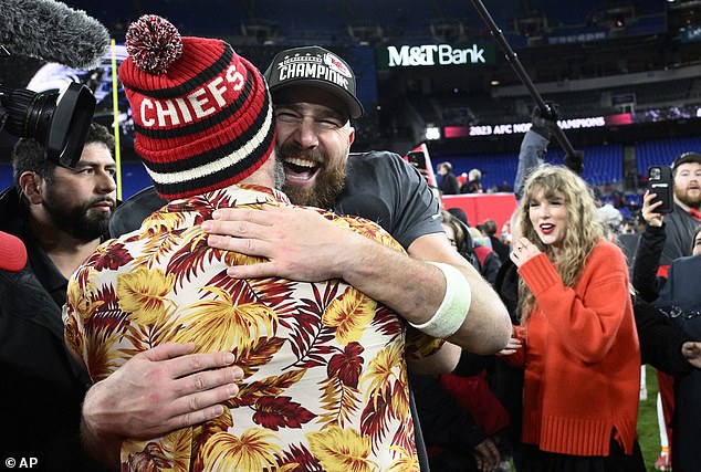 Taylor Swift stood next to Jason in the stands at M&T Bank Stadium in Baltimore on Sunday