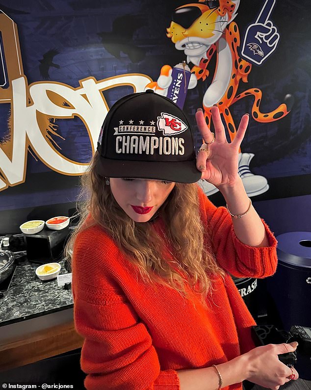 The pop star wore the AFC Championship cap in memory of his friend Travis Kelce