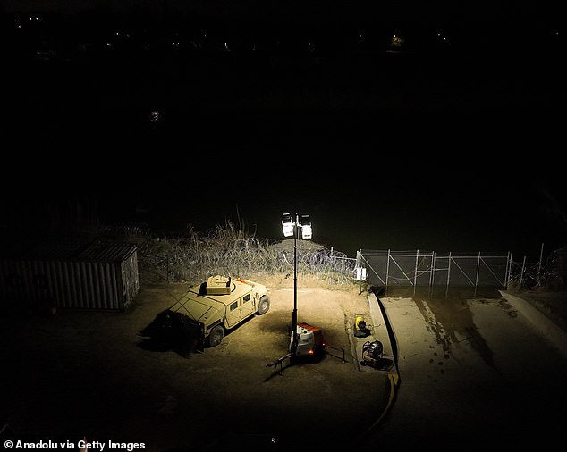 The ruling does not ban Texas National Guard soldiers from building barriers along the border