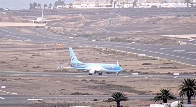 After the pilot stabilizes the plane, it makes a left turn towards the airport.  Air traffic controllers (ATC) reported that after being informed of the problem by the pilot, they instructed the aircraft to wait west of Lanzarote while they diverted other aircraft and cleared the approach for landing.