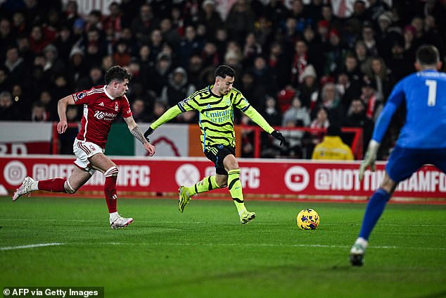 Arsenal winger Gabriel Martinelli takes on Nottingham Forest defender Neco Williams