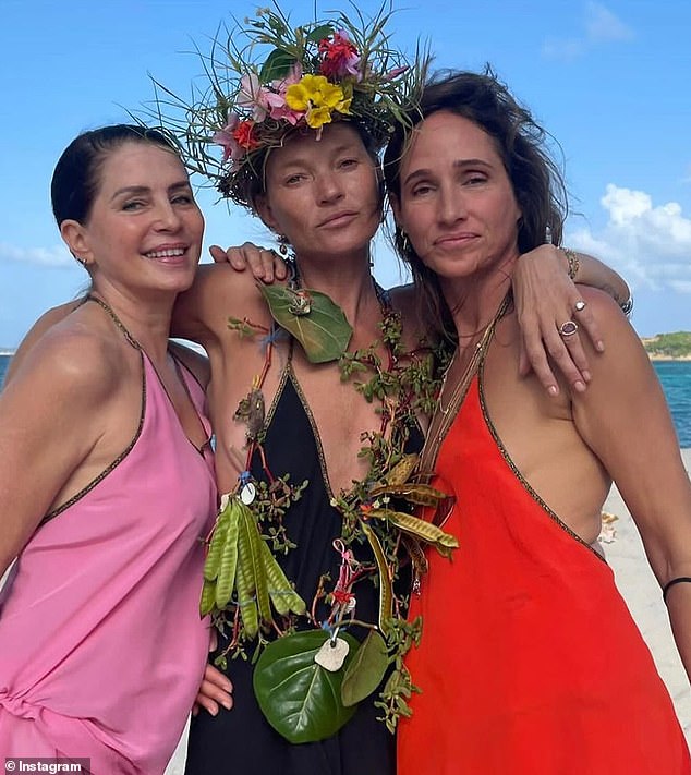 Kate celebrated on the Caribbean island of Mustique with her loyal girl gang, including Sadie Frost and ex-model Rosemary Ferguson, involving spiritual, New Age rituals that reflected Kate's current persona as a health brand founder