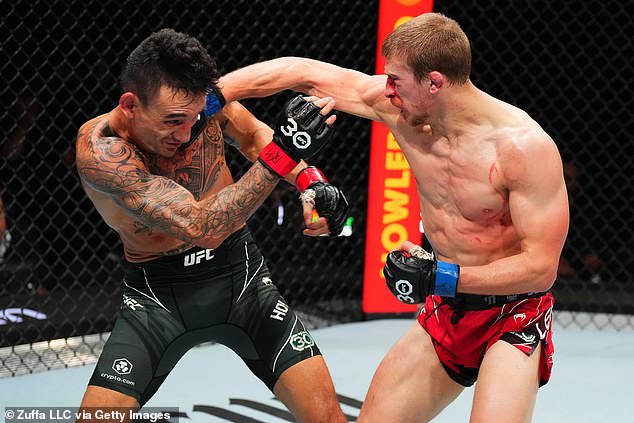 Arnold Allen desperate to bounce back from his defeat to Max Holloway (left)