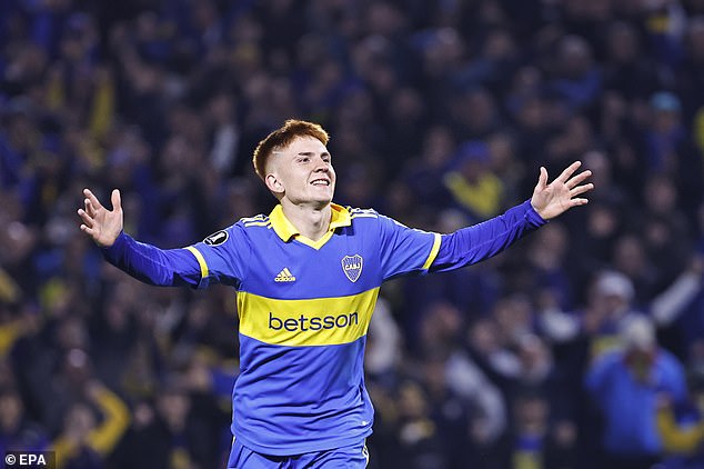 Brighton will complete the £7.8m signing of Boca Juniors left-back Valentin Barco once he undergoes medical treatment