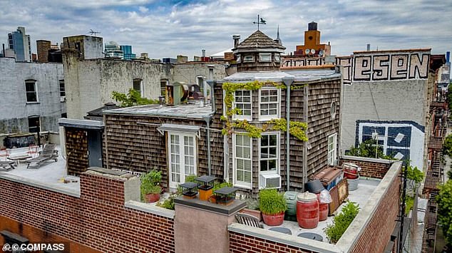 The clapboard house was built by artist Henry Merwin Shrady and occupied by his teenage son