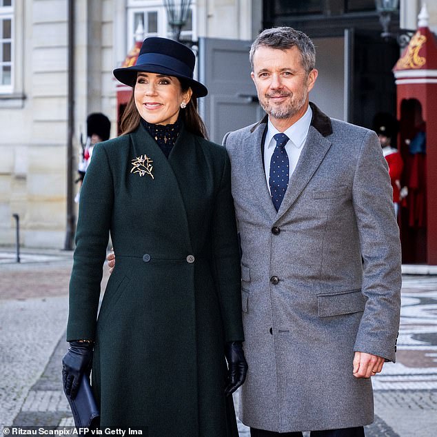 A poll conducted by Epinion found that 84% had a positive view of the future king, while 85% had a high regard for his wife, Crown Princess Mary.