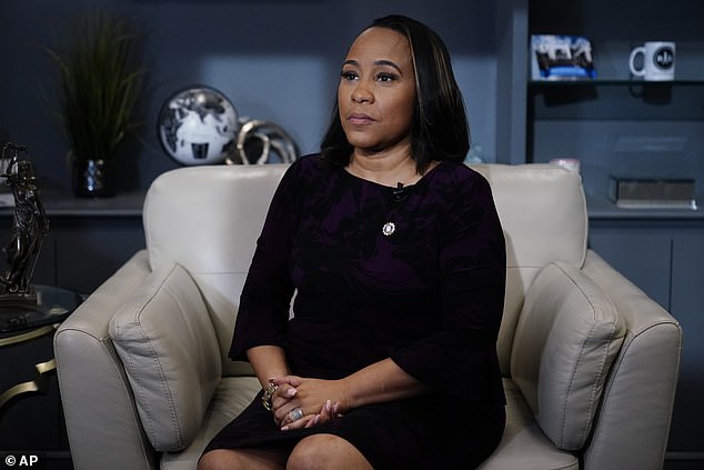 A co-defendant of Donald Trump accuses Fulton County DA Fani Willis of having a 'personal relationship' with a third-party prosecutor hired with county funds