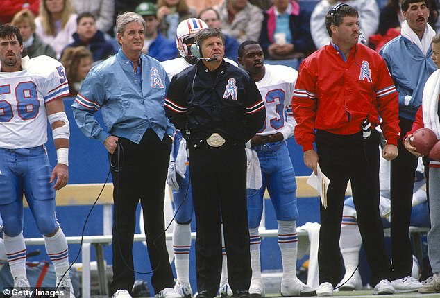 Jerry Glanville of the Houston Oilers watches from the sidelines against the Patriots