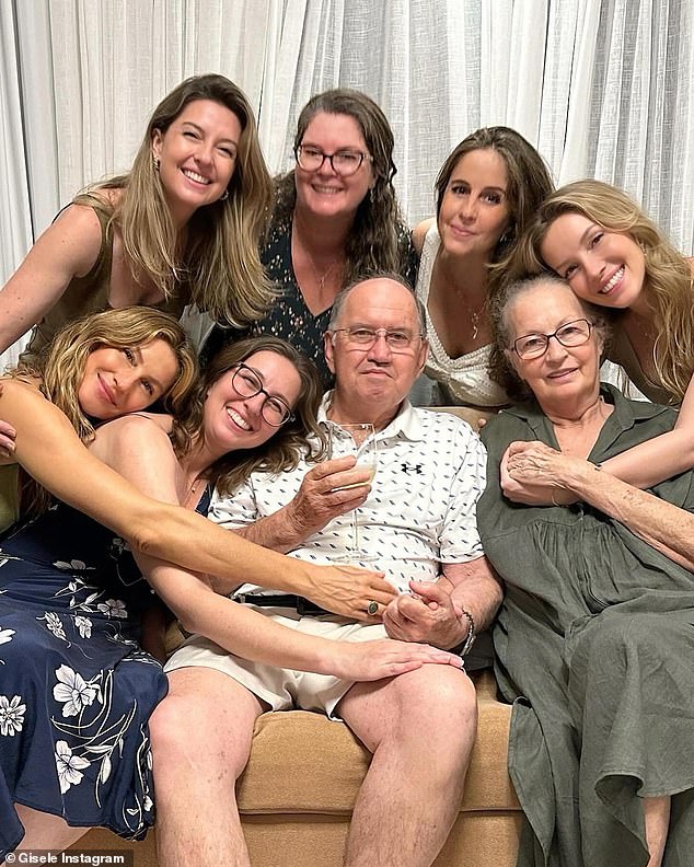 The cover model posted a family photo of her mother and father Valdir Bündchen, 72, surrounded by Gisele and her twin brother Patricia, along with sisters Rafaela, Graziela and Gabriela