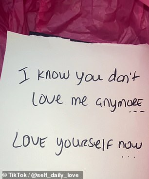 The ex-boyfriend added a handwritten note