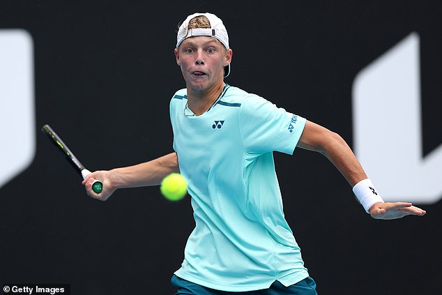 Lleyton Hewitt's son Cruz made his junior debut at the Australian Open in front of a large crowd