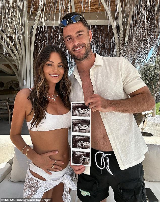 Love Islands Kendall Rae Knight cradles her baby bump in