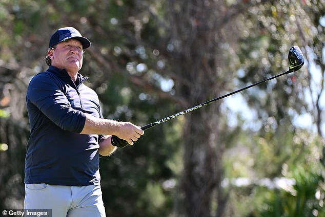 Ex-NHL player Jeremy Roenick opened up a two-shot lead heading into the final round