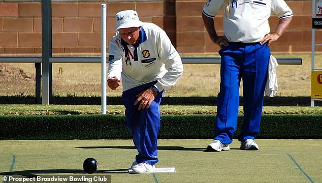 Fire victim Trevor Fielden (left) was a member of the Prospect Broadview Bowling Club in Adelaide