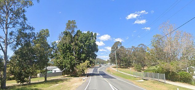 Police were called to a house on Maudsland Rd in Oxenford at around 1.30am on Friday morning after reports a man was making threats and pouring petrol through a house on the street.