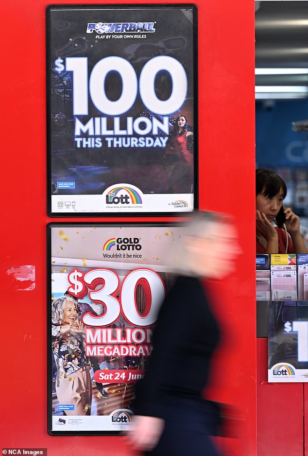 One lucky winner of XXXX took home $100 million in Thursday night's Powerball jackpot drawing