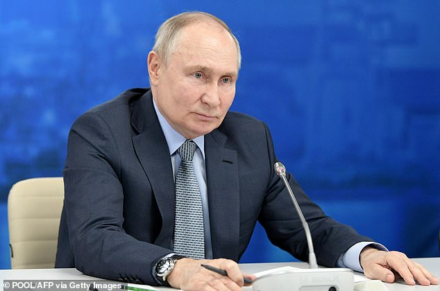 Vladimir Putin has accused Kiev of shooting down a Russian transport plane with dozens of Ukrainian prisoners of war on board